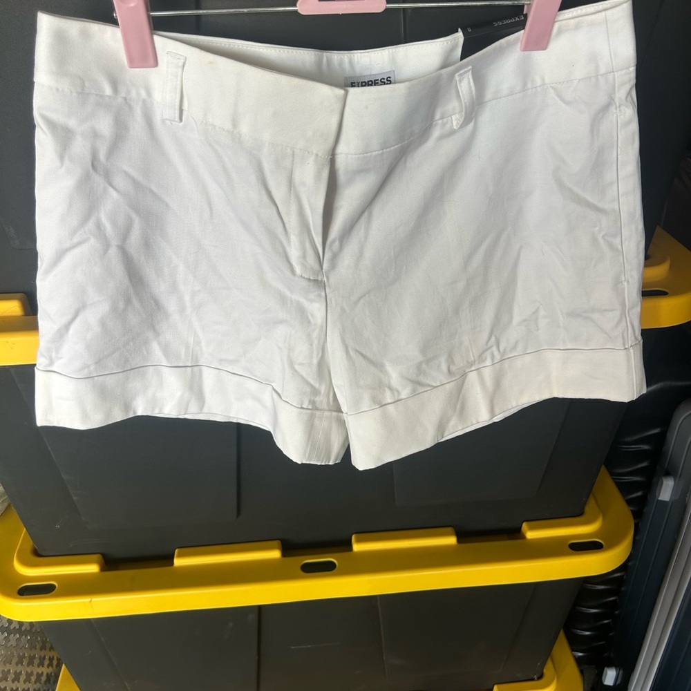 Express Crisp White Women's Bermudas